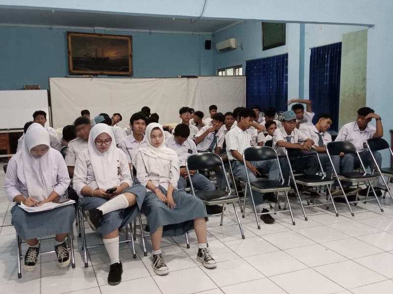 SMK Tanjung Priok 1 Goes To Otsuka Online Sukabumi Factory
